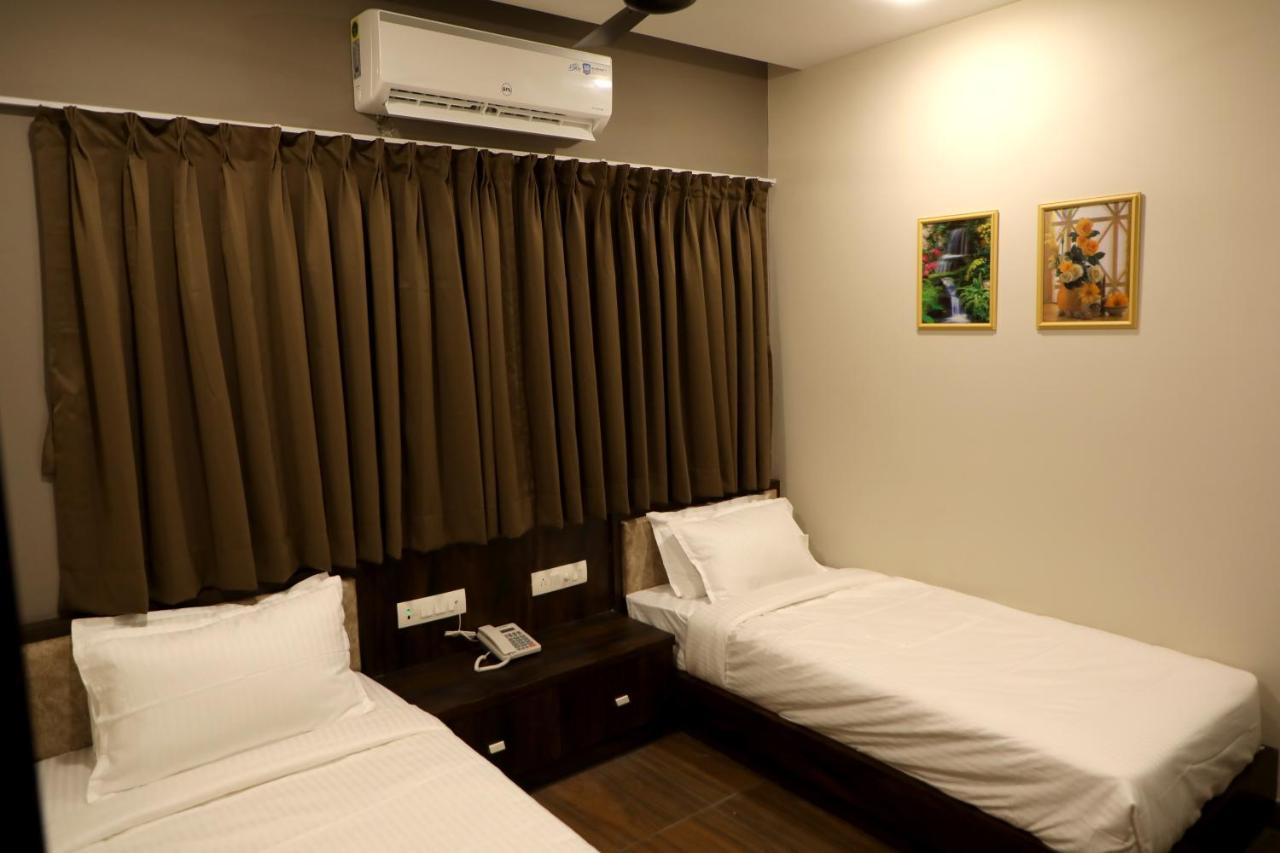 Hotel Nest Бхудж Экстерьер фото